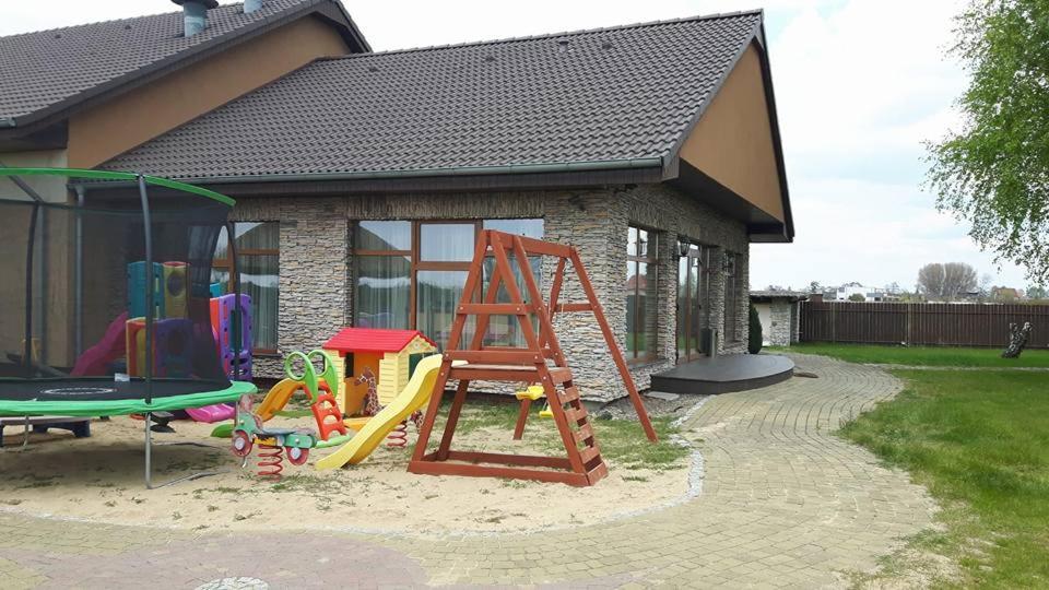 Hotel Magnat Słupca Exteriör bild